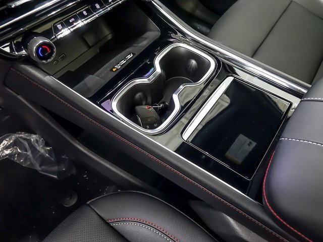 New 2026 Chevrolet Traverse Z71 w/ Driver Confidence Package image 24