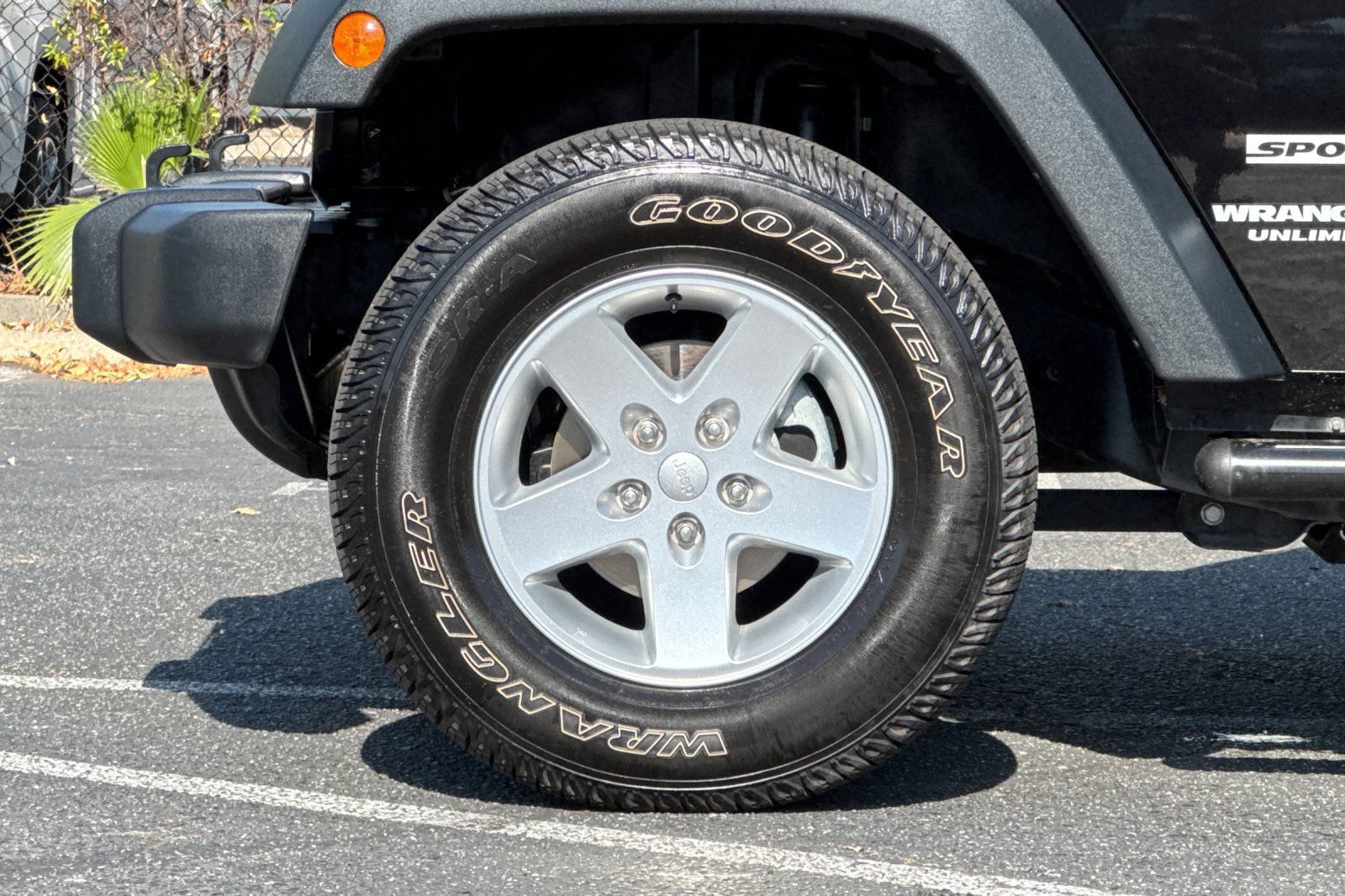 Used 2014 Jeep Wrangler Unlimited Sport w/ Quick Order Package 24S AWD/4WD image 24