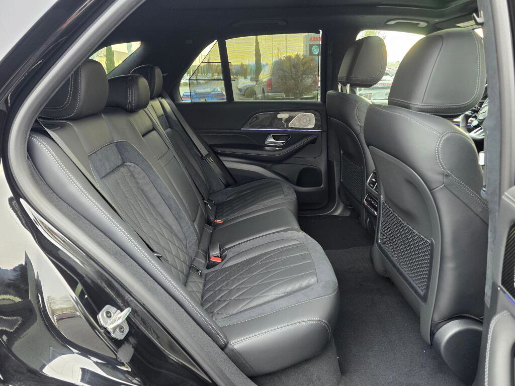 New 2026 Mercedes-Benz GLE 63 AMG S image 25
