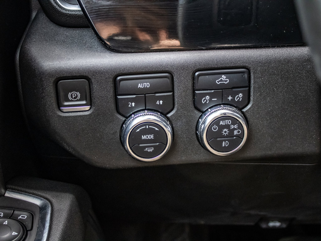 Used 2023 GMC Sierra 1500 Elevation image 31