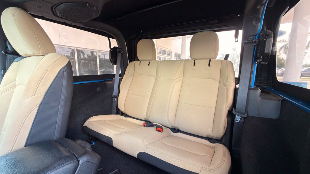 Used 2021 Jeep Wrangler Sport AWD/4WD image 6