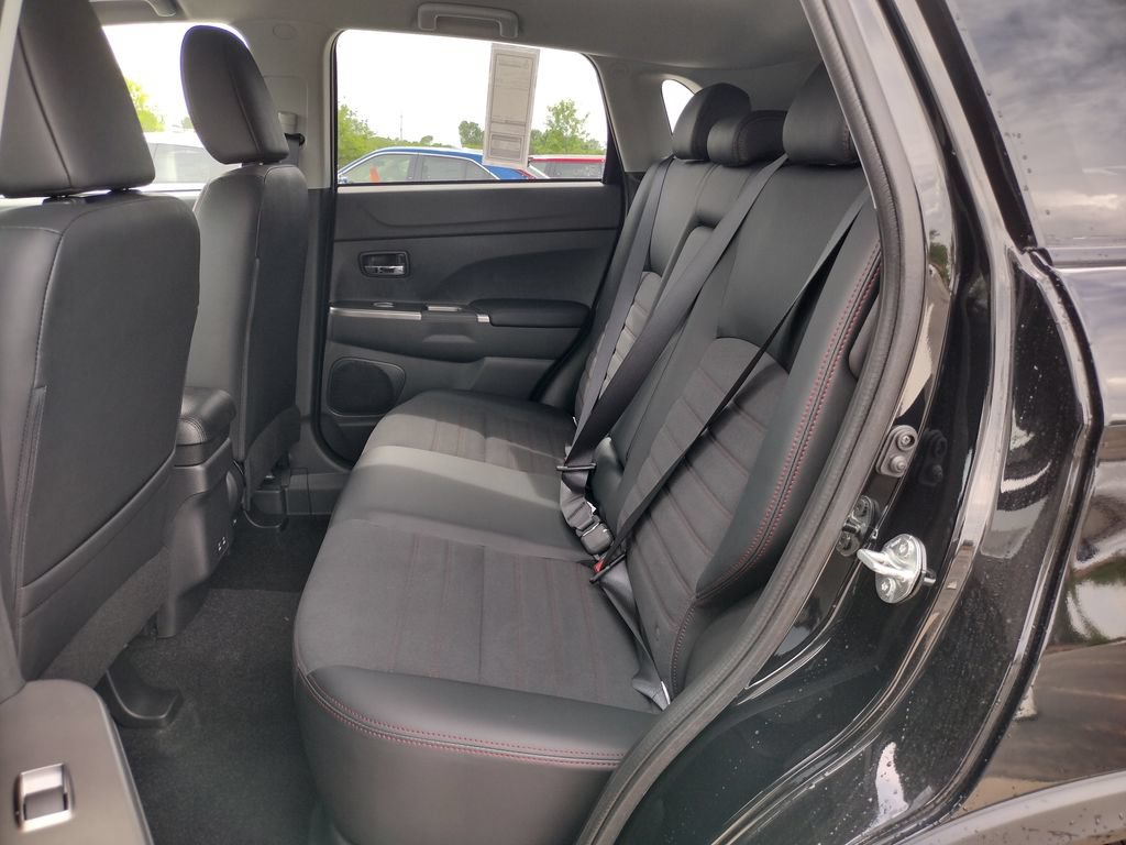 New 2026 Mitsubishi Outlander Sport SE AWD/4WD image 7