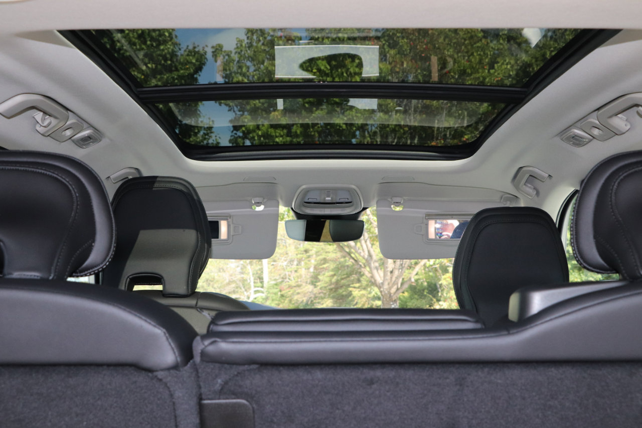 Used 2022 Volvo XC60 B5 Inscription w/ Advanced Package image 8