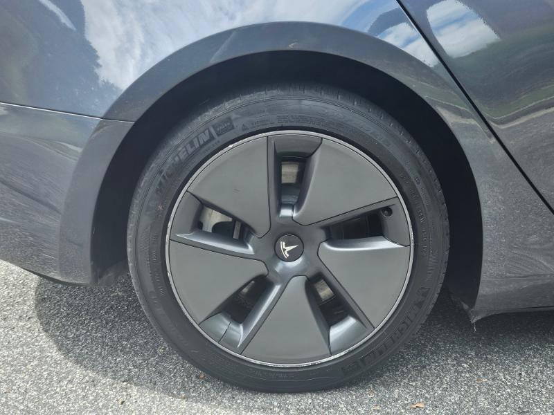 Used 2023 Tesla Model 3 Standard Range RWD image 15