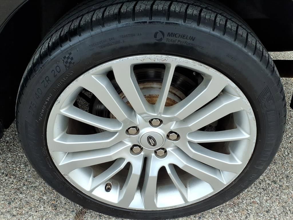 Used 2011 Land Rover Range Rover Sport HSE LUX image 9