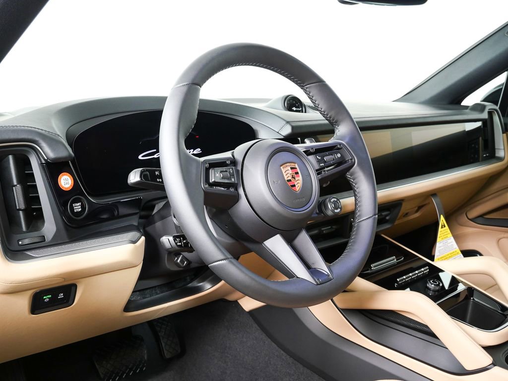 New 2026 Porsche Cayenne Coupe image 4