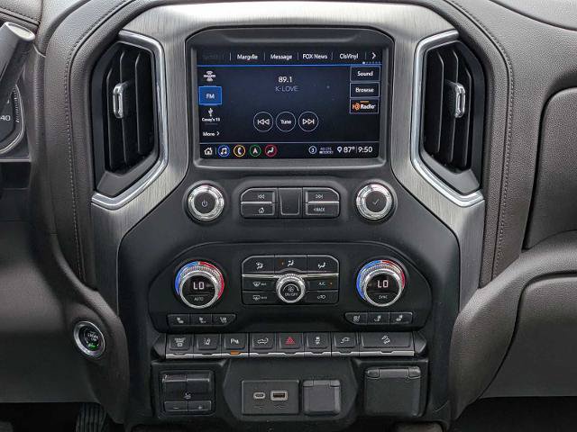 Used 2020 GMC Sierra 3500 Denali w/ Denali Ultimate Package AWD/4WD image 22