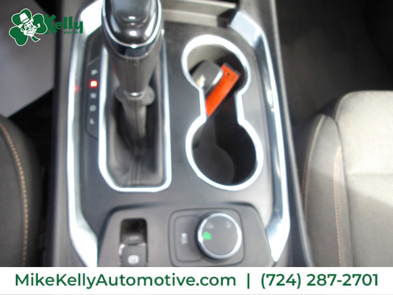 Used 2020 Chevrolet Traverse LT image 25