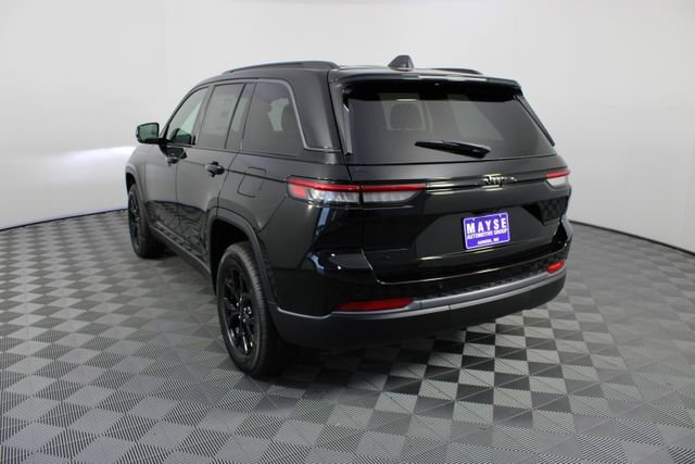 New 2026 Jeep Grand Cherokee Laredo image 24