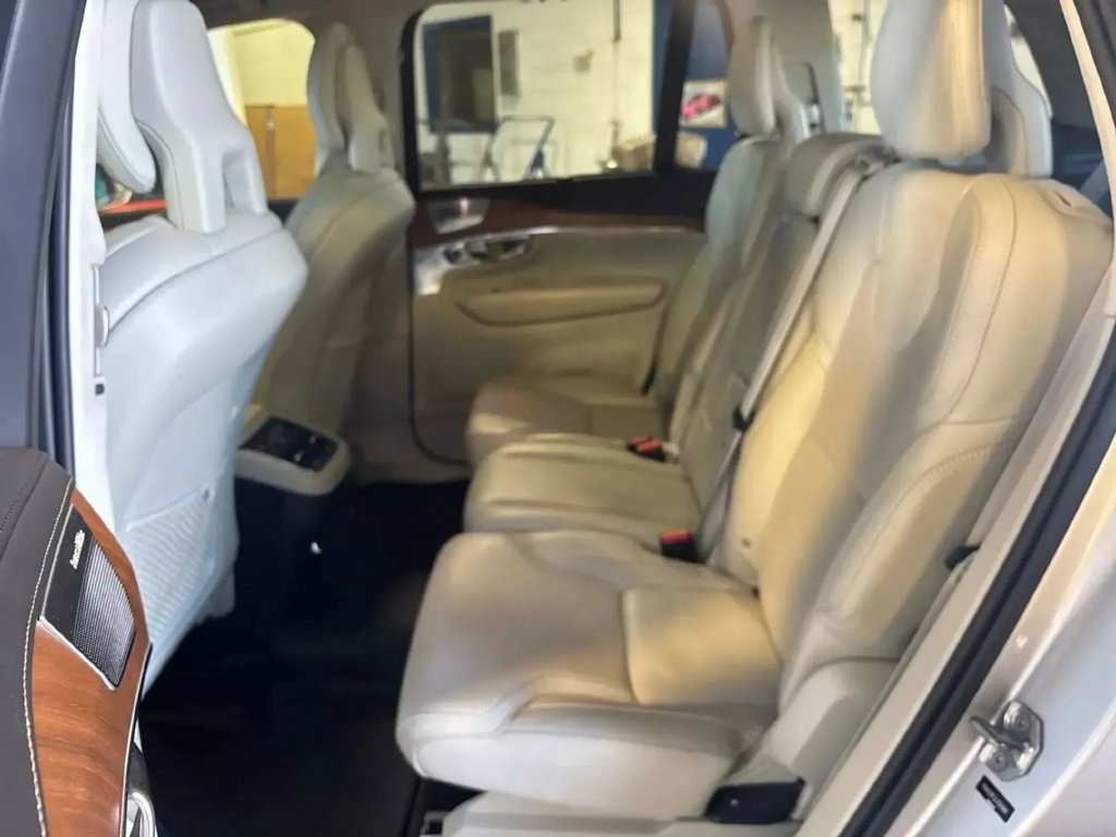 Used 2018 Volvo XC90 T6 Inscription w/ Luxury Package AWD/4WD image 30