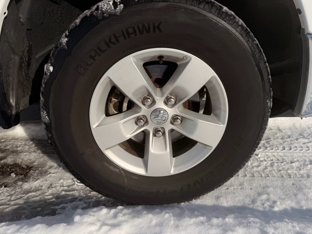 Used 2021 RAM 1500 Classic SLT image 22