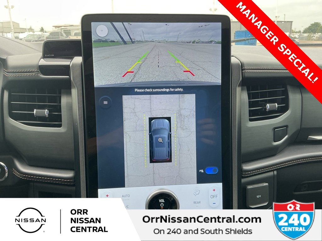 Used 2022 Ford Expedition Platinum image 25