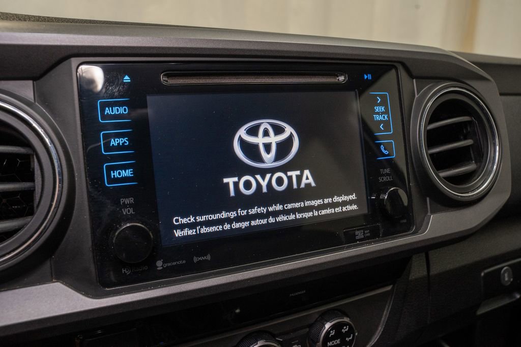 Used 2016 Toyota Tacoma TRD Off-Road image 11