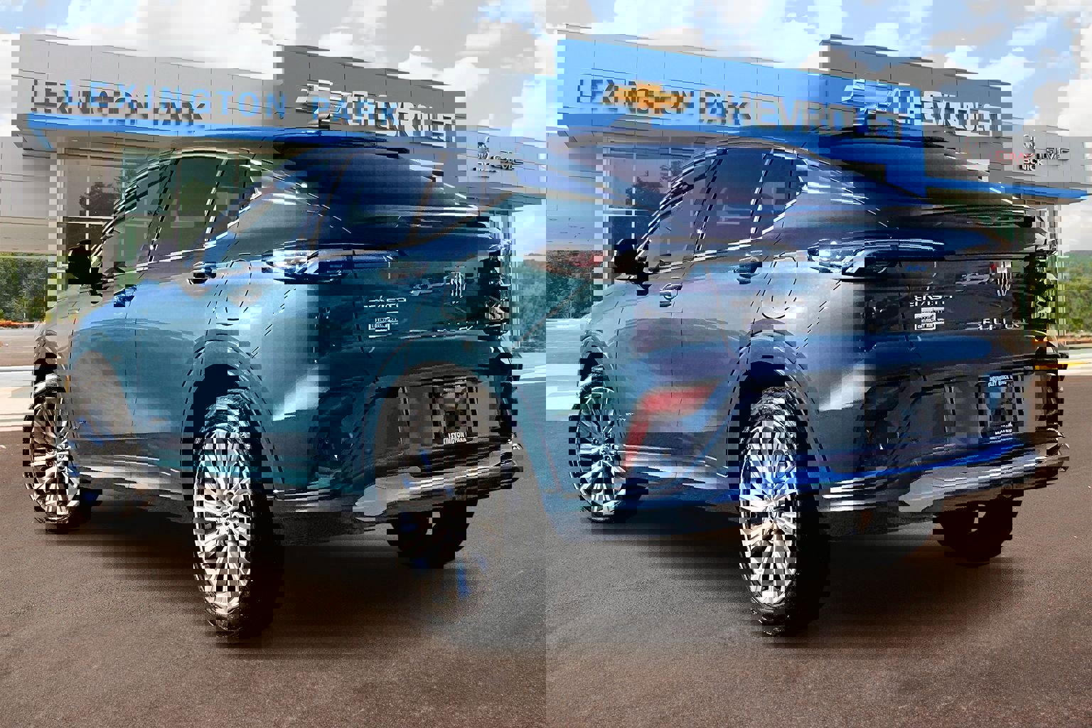 Used 2024 Buick Envista Avenir video 2