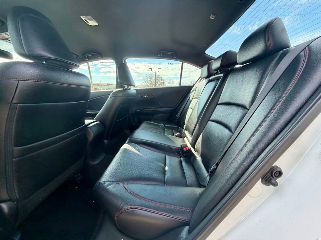 Used 2017 Honda Accord Sport Special Edition image 11
