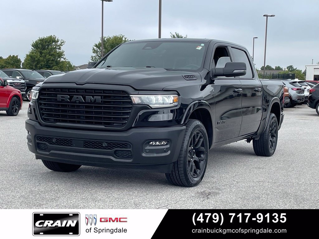Used 2025 RAM 1500 Laramie AWD/4WD image 3