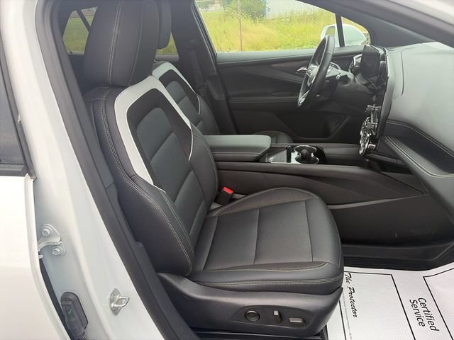 Used 2024 Chevrolet Blazer EV LT AWD/4WD image 28