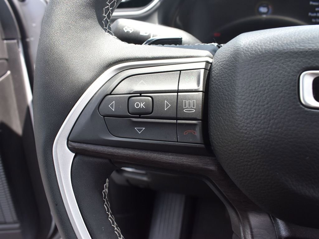 Used 2023 Jeep Grand Cherokee L Limited w/ Trailer Tow Group (B) image 42