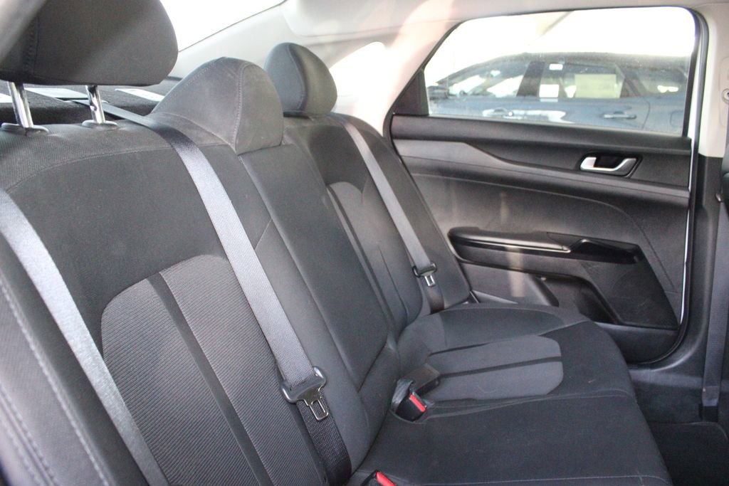 Used 2022 Kia K5 LXS image 49