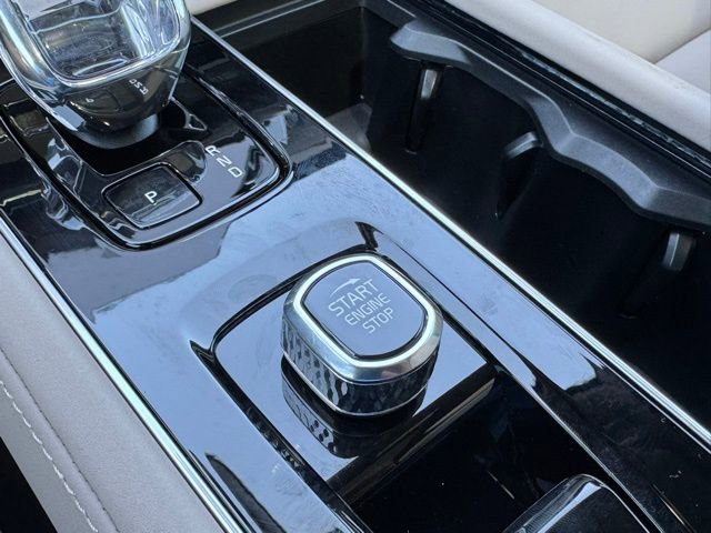 New 2026 Volvo XC90 T8 Plus image 23