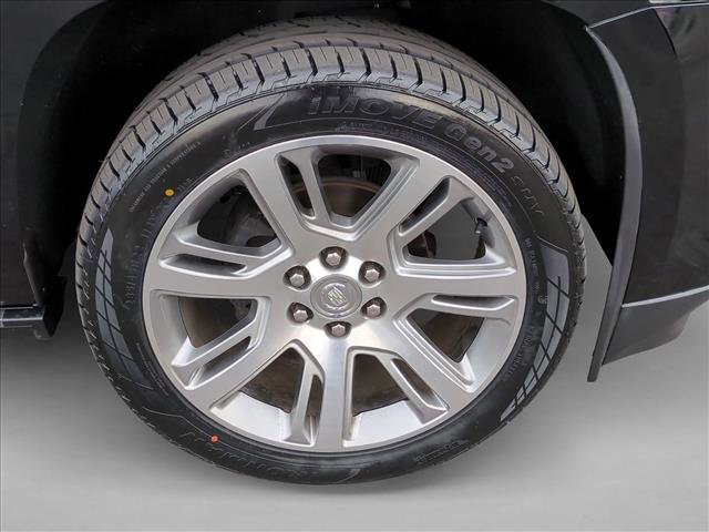 Used 2015 Cadillac Escalade Premium image 26