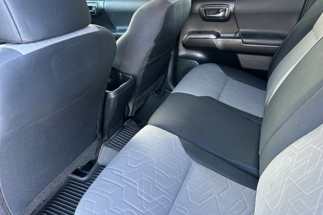 Certified 2022 Toyota Tacoma TRD Sport w/ Technology Package RWD image 16