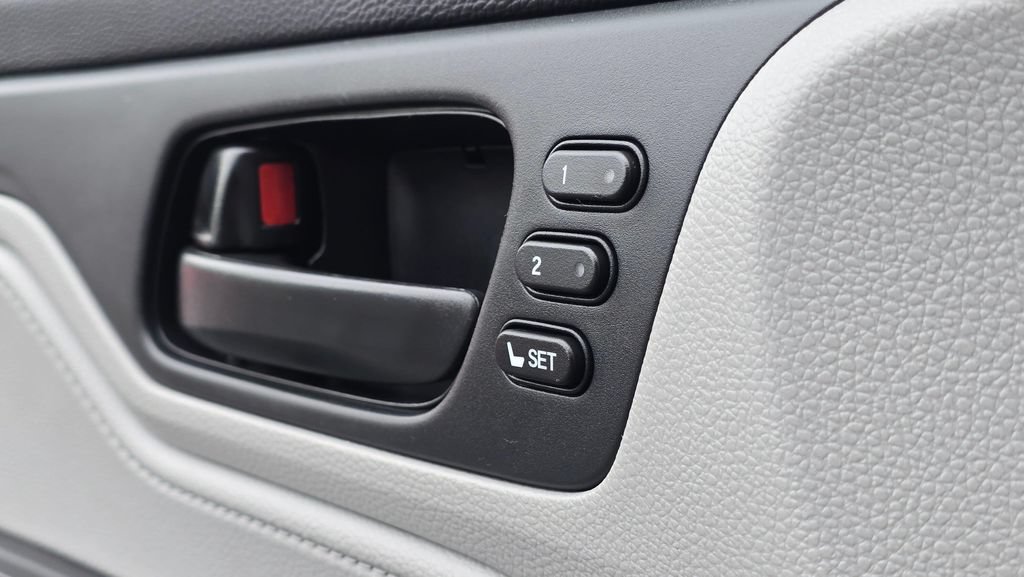 Used 2022 Honda Odyssey EX-L image 23