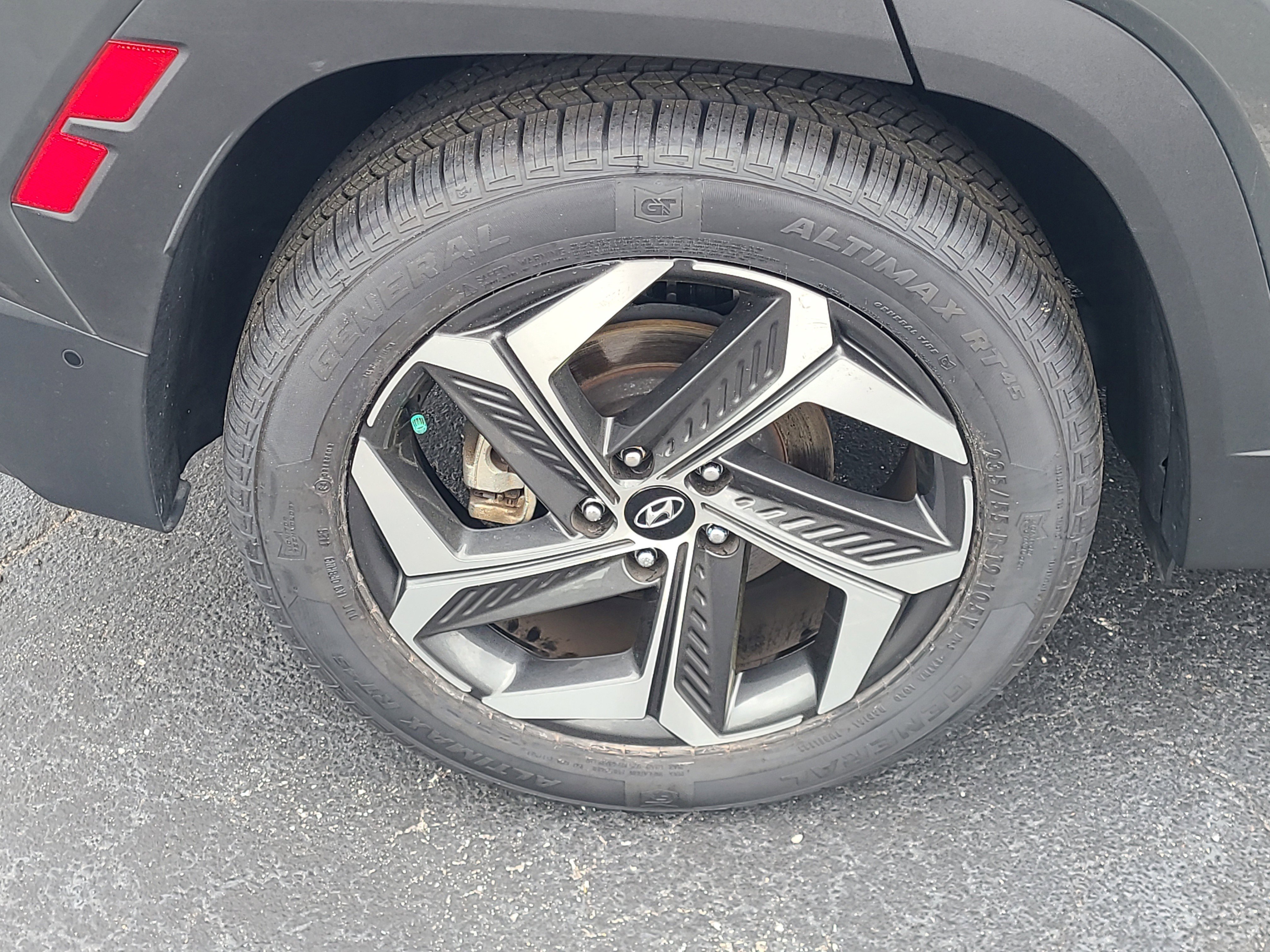 Used 2022 Hyundai Tucson Limited image 7