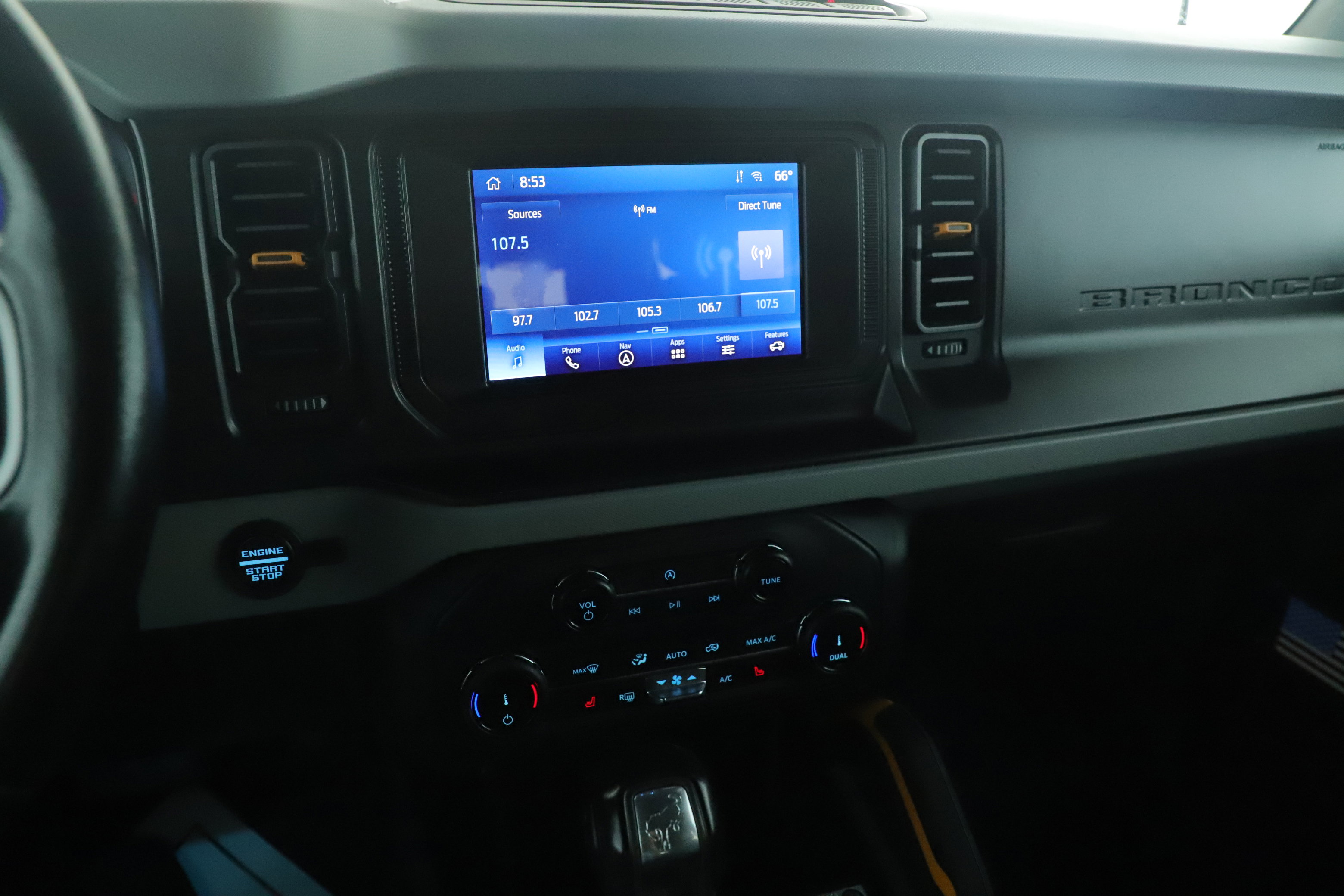 Certified 2022 Ford Bronco Badlands w/ Sasquatch Package image 17