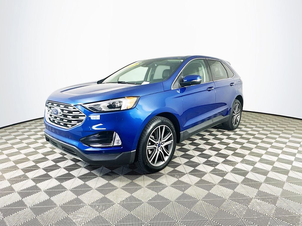 Used 2021 Ford Edge Titanium image 5