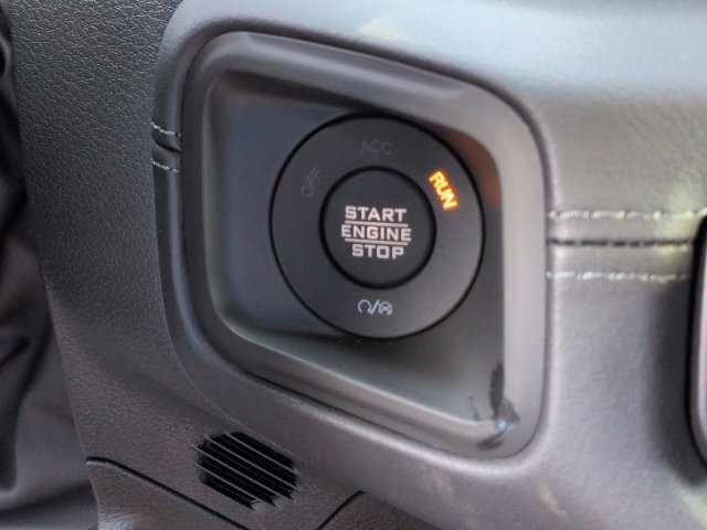 New 2025 Jeep Wrangler Unlimited Rubicon AWD/4WD image 29
