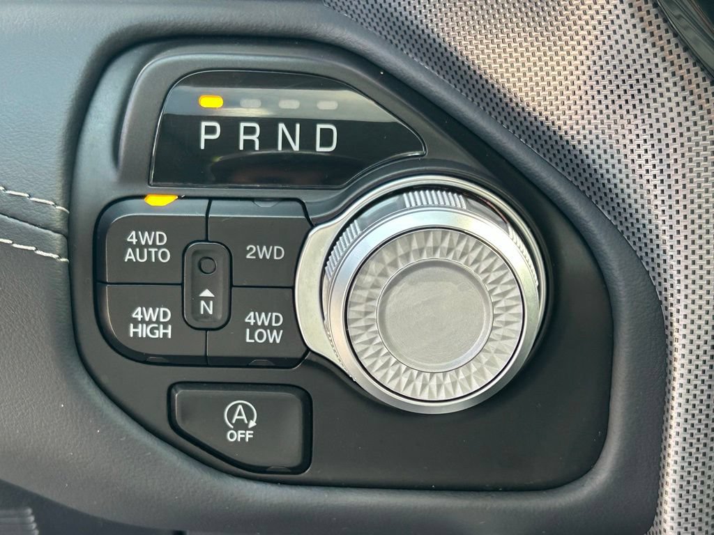 Used 2024 RAM 1500 Limited AWD/4WD image 28