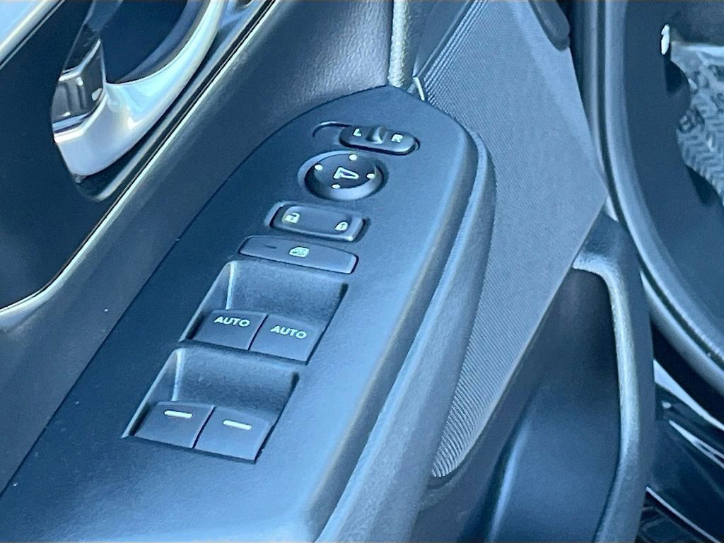 Used 2022 Honda CR-V EX-L image 17