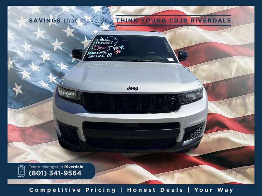 New 2025 Jeep Grand Cherokee L Altitude w/ Trailer Tow Package image 8