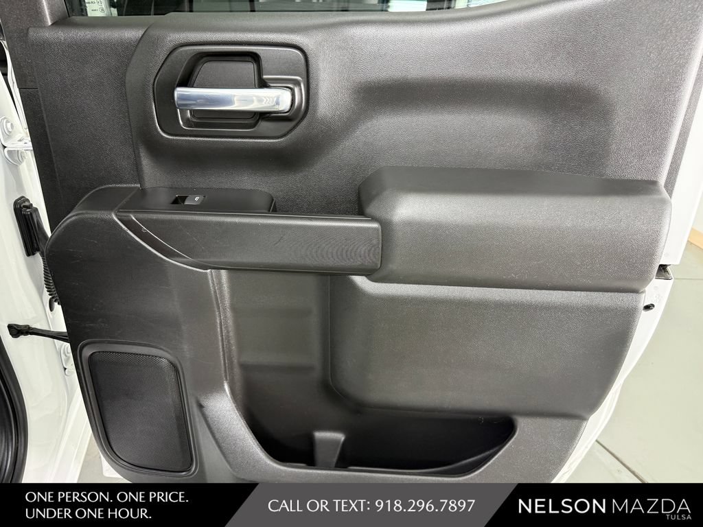 Used 2020 Chevrolet Silverado 1500 LT w/ Convenience Package AWD/4WD image 43