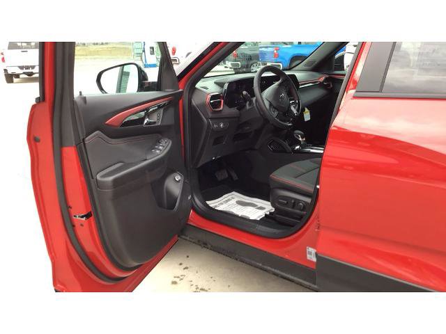 New 2026 Chevrolet TrailBlazer RS w/ Convenience Package AWD/4WD image 9
