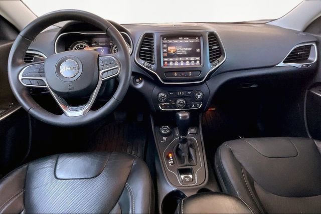 Used 2021 Jeep Cherokee Latitude Lux w/ Comfort/Convenience Group image 7