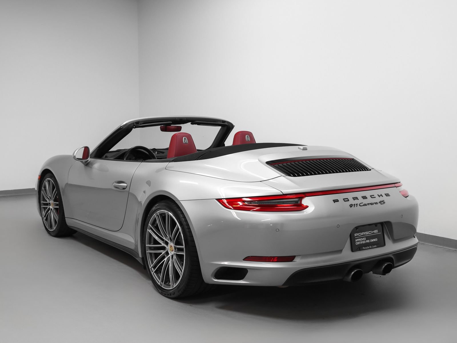Certified 2017 Porsche 911 Carrera 4S AWD/4WD image 3