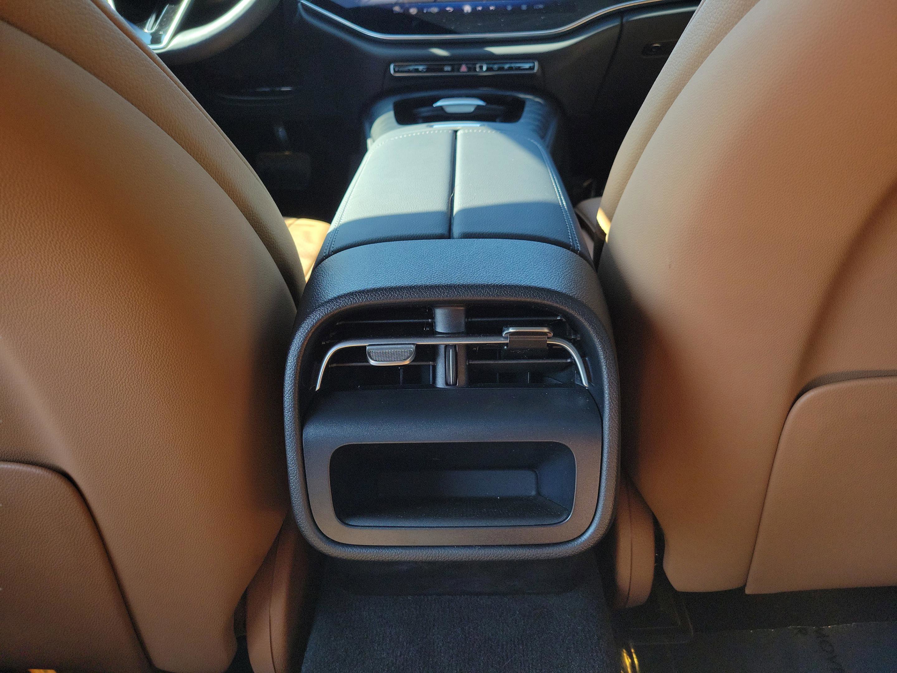 Certified 2025 Mercedes-Benz E 350 Sedan image 13