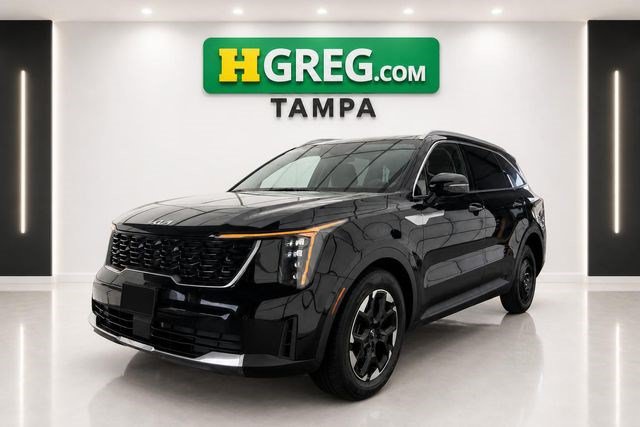 Used 2024 Kia Sorento S w/ Panoramic Sunroof Package FWD image 4