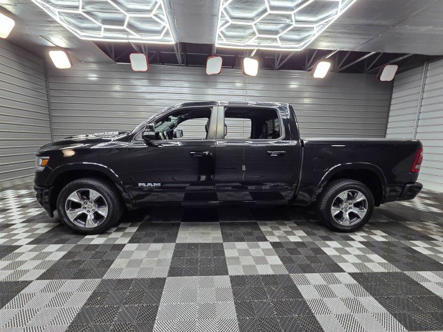 Used 2019 RAM 1500 Laramie w/ Sport Appearance Package AWD/4WD image 8