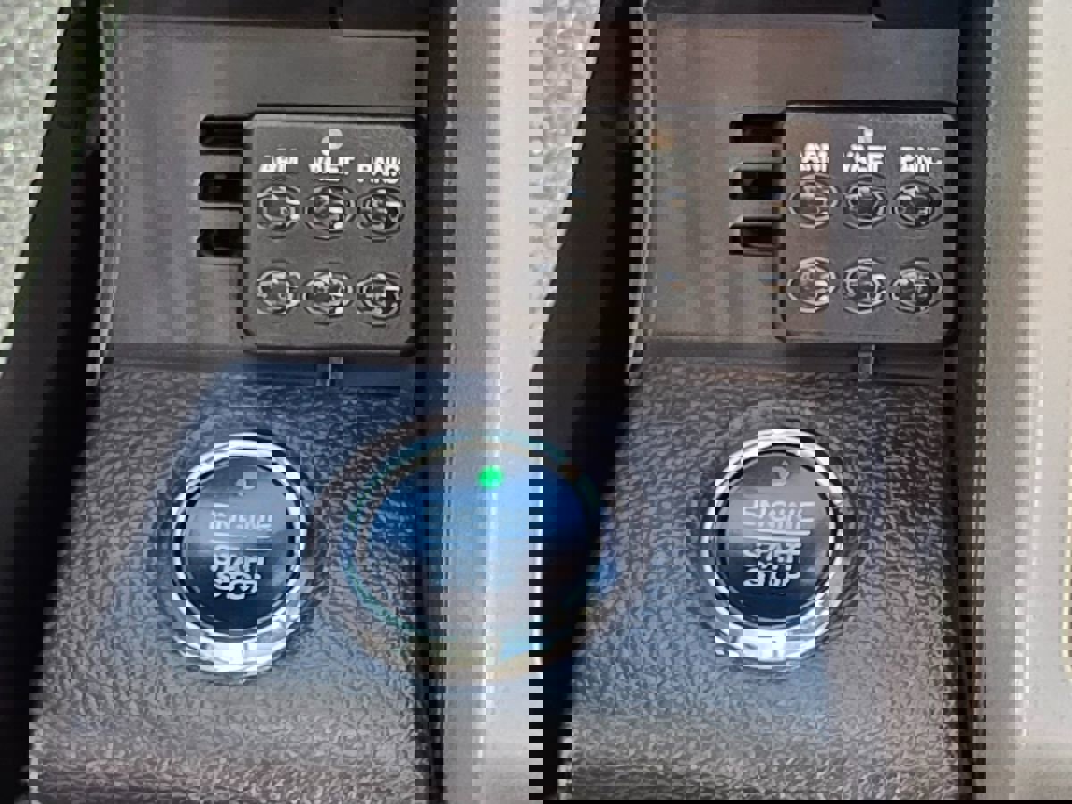 Used 2017 Ford F150 Lariat image 34