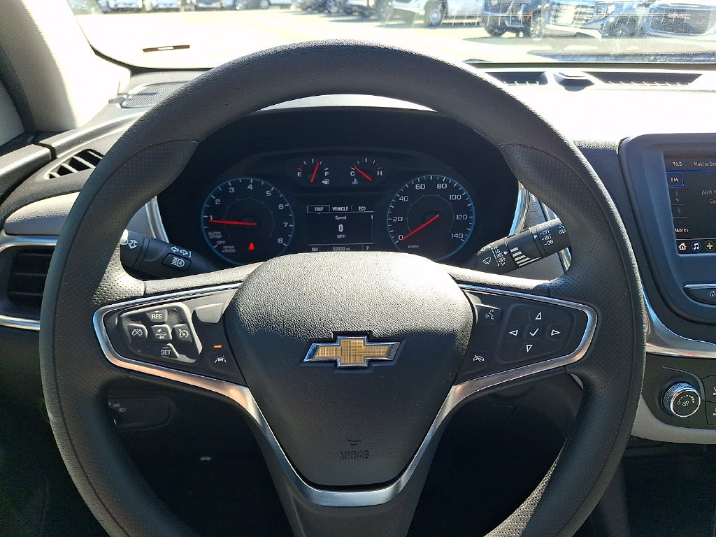 Used 2021 Chevrolet Equinox LS w/ LS Convenience Package FWD image 18