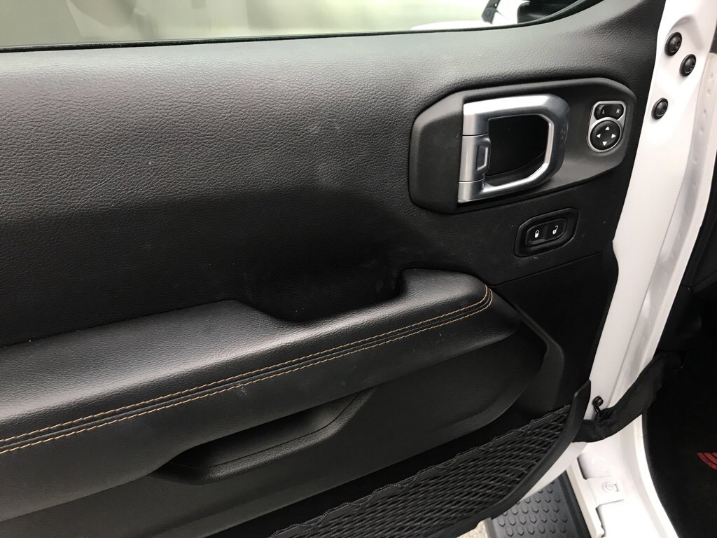 Used 2022 Jeep Wrangler Unlimited Sahara image 8