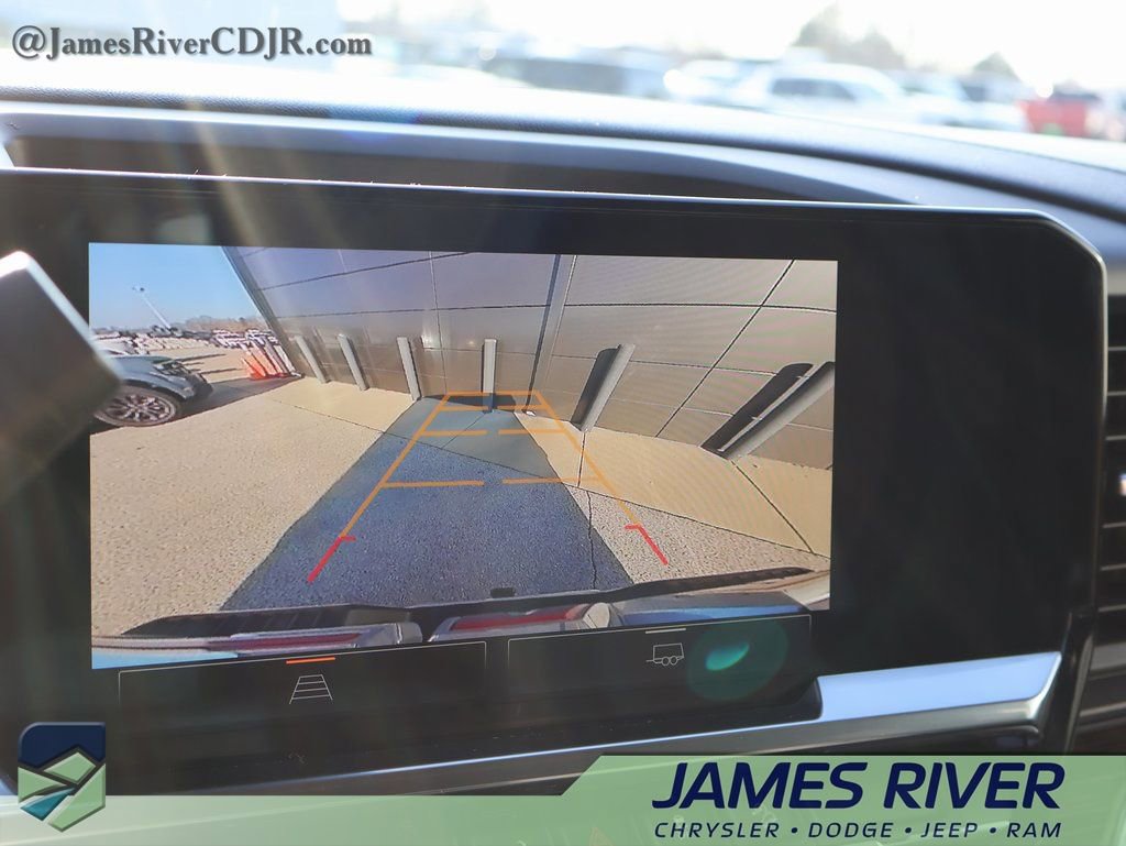 Used 2024 GMC Sierra 2500 SLE w/ SLE Convenience Package image 33