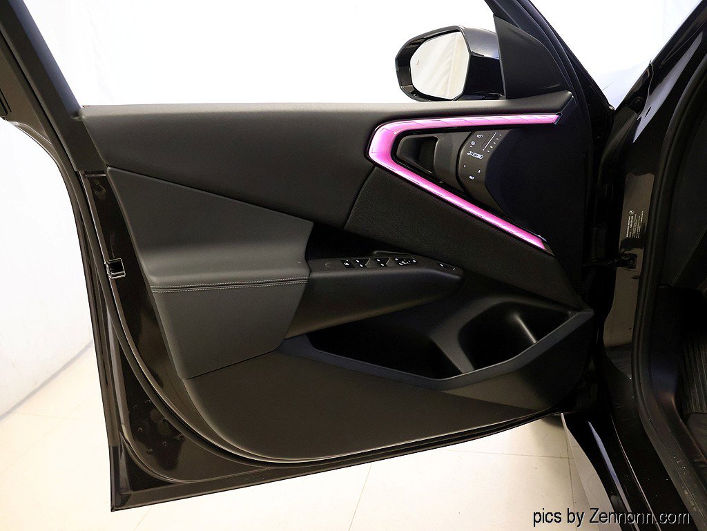 Used 2025 BMW X3 xDrive30i w/ Premium Package image 25