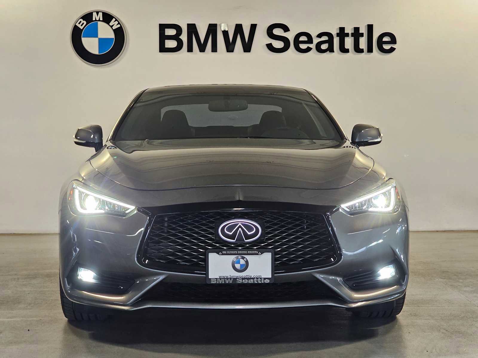 Used 2017 INFINITI Q60 3.0t Sport image 6