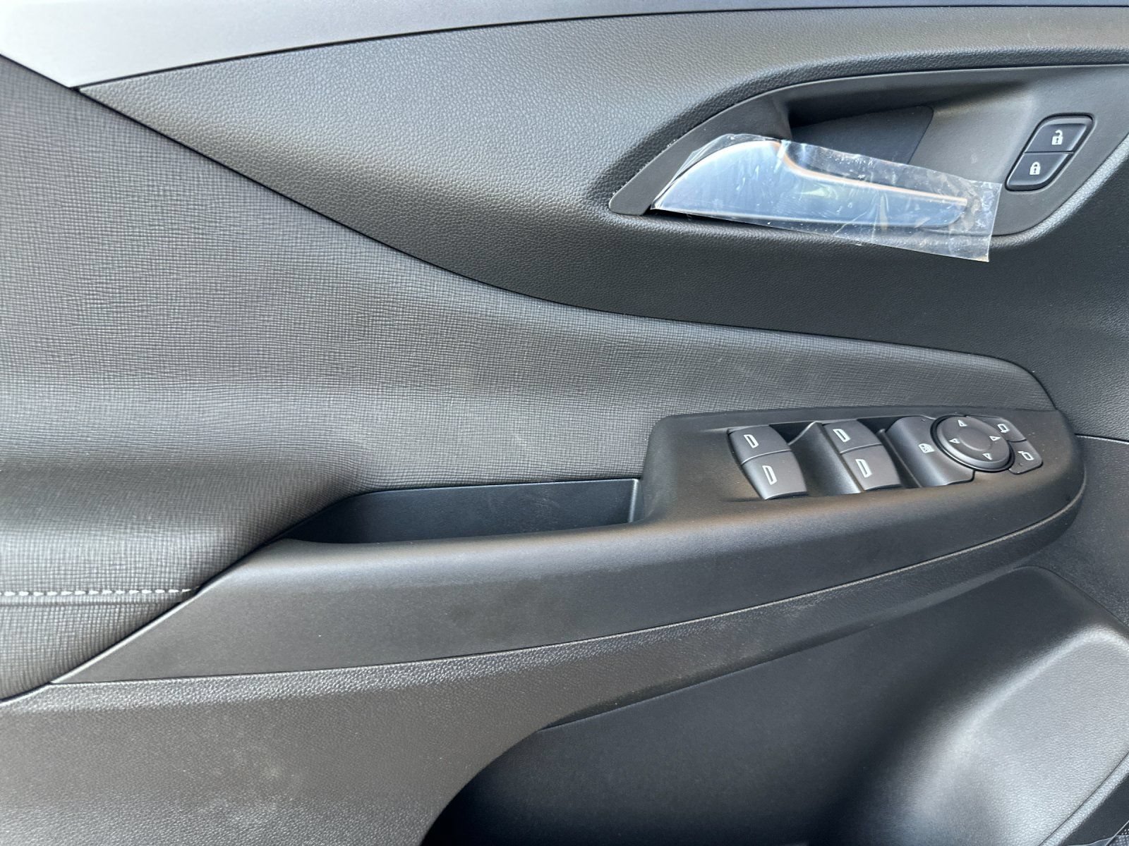 New 2026 Buick Envista Sport Touring FWD image 11