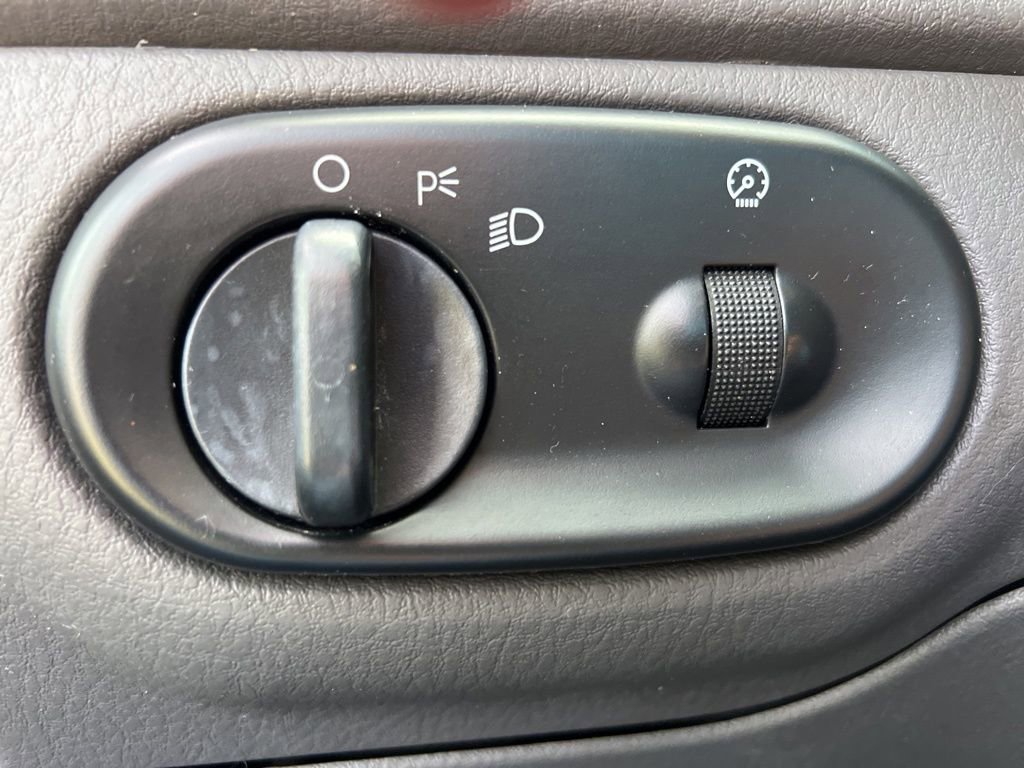 Used 2002 Ford Explorer XLS AWD/4WD image 19