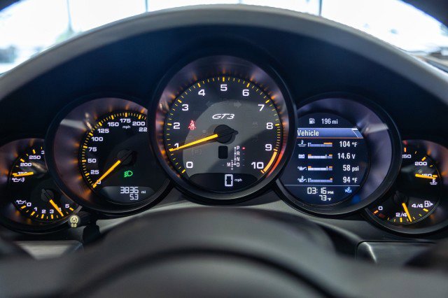 Used 2018 Porsche 911 GT3 RWD image 41